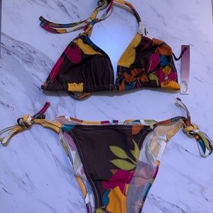*NWT* SYLA Swimsuit - Size II (M) - Gigi style - Stained glass print